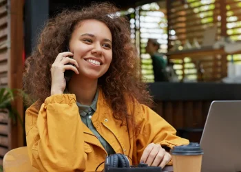 9 Chatbot Examples Throughout Industries