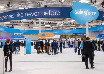 Salesforce suffers outage after breaking its personal cloud • The Register
