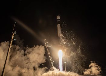 Japan launches satellite to eyeball derelict rocket stage • The Register