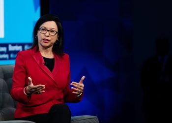 Gensler Exec Diane Hoskins: Multiple Career Changes Pays Off
