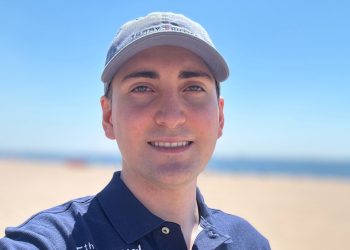 A Former Starbucks Employee’s Side Hustle Earns $70k Monthly