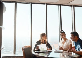 These 4 Insider Tips Are the Key to Securing Loyal Investors