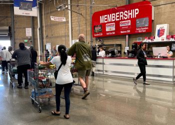 Costco Adding Card Scanners to All Warehouse Entrances