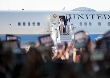 Trump Falsely Claims Harris Used AI to Create Massive Crowd