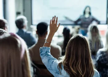 AI upskilling efforts blocked by lack of clarity: survey