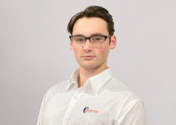 How I Started a Passive Income Business Earning $500,000