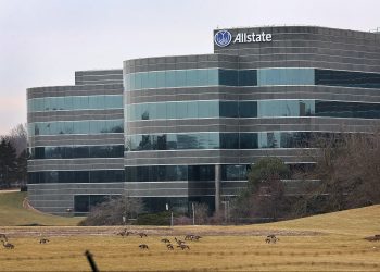 Allstate Takes New Approach to Return-to-Office: Coworking