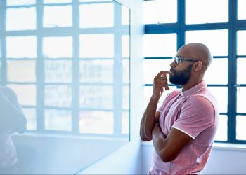 How to Spot Trends and Anticipate Market Shifts Before Your Competition