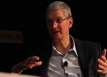 Siri’s ‘Non-Existent’ AI Features Spark Apple Legal Battle