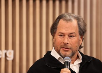 How Much Do Salesforce Employees Make? Median Salaries