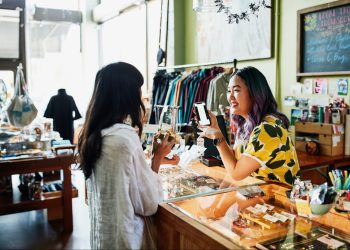 How to Turn Complaints, Comments and Compliments Into Business Wins