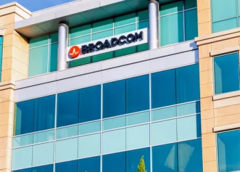 Broadcom takes a private cloud victory lap as it axes bottom-tier VMware partners