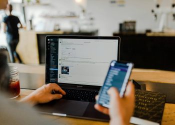Omnichannel Support for Seamless B2B Customer Interactions