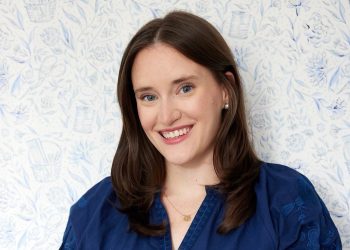 Mom’s Creative Side Hustle Grew to $570,000 a Month: Penny Linn