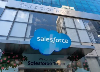 Salesforce banks on AI deals as customers move past pilot stage