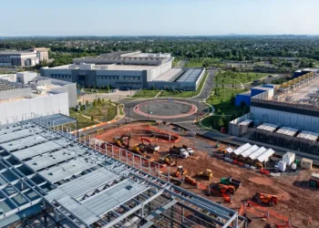 Data center crunch leads businesses to play the long game