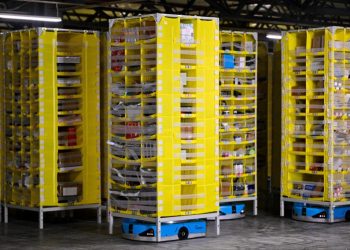 Amazon Aims to Replace 600,000 Future Hires With Robots