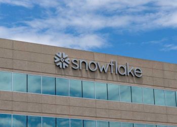Snowflake to acquire Datometry to bolster its automated migration tools