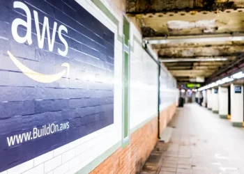 AWS leans on partners to spin up mainframe modernization agents
